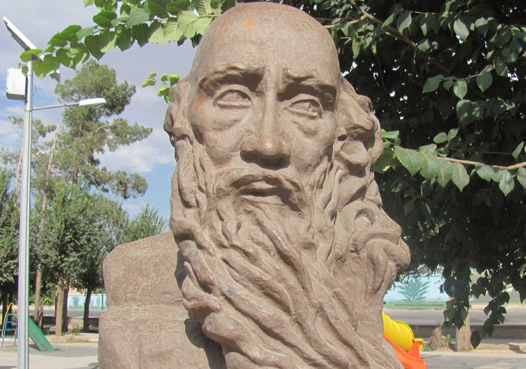 Вахши Бафқи, қарапайым, шыншыл сөзді тақуа ақын