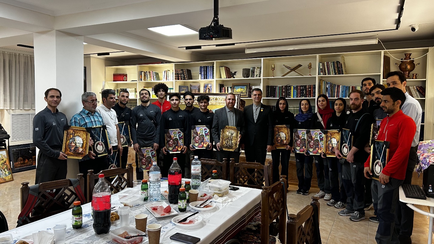 Иран Ислам Республикасының спорттық құзға өрмелеу ұлттық құрамасының Алматы сапары