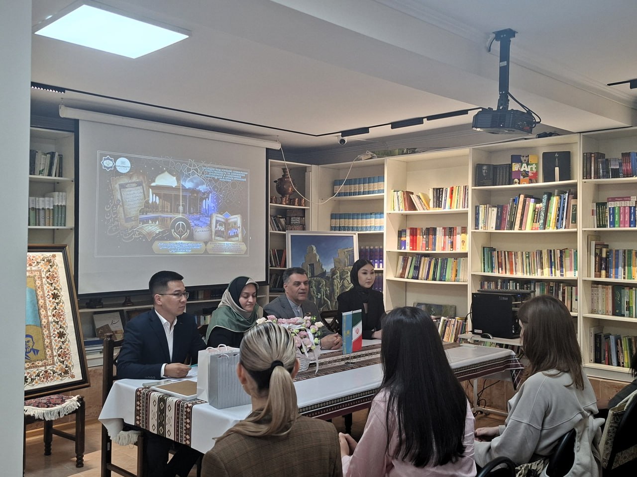 Иран мәдени орталығында Diplomatic School KZ аясында ашық дәріс өтті